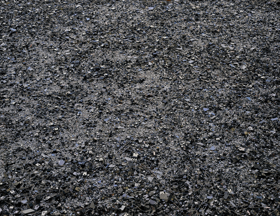 Rác thải điện tử ở New Orleans năm 2005