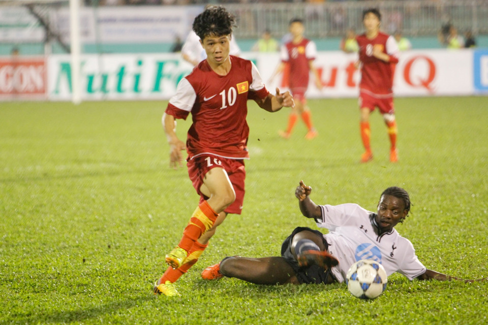 Công Phượng đã rất nỗ lực. (Ảnh: Minh Chiến/Vietnam+)