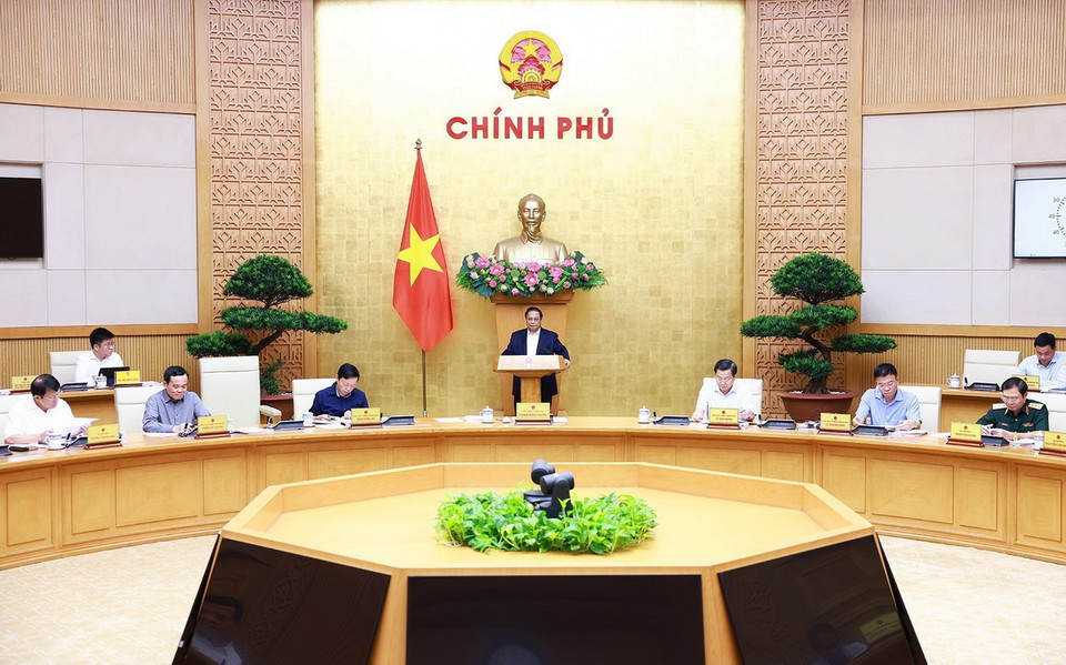 Thủ tướng Phạm Minh Chính chủ trì Phiên họp Chính phủ chuyên đề xây dựng pháp luật tháng 7 năm 2024. (Ảnh: Dương Giang/TTXVN)