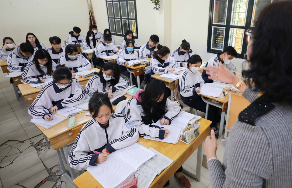 Ngày 7-8/4 tới đây, học sinh lớp 12 toàn thành phố Hà Nội sẽ làm bài kiểm tra khảo sát theo đề chung của Sở Giáo dục và Đào tạo Hà Nội. (Ảnh: Thanh Tùng/TTXVN)