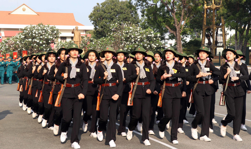 Các lực lượng vũ trang Thành phố Hồ Chí Minh duyệt đội ngũ tại Lễ ra quân huấn luyện năm 2019. (Ảnh: Xuân Khu/TTXVN)