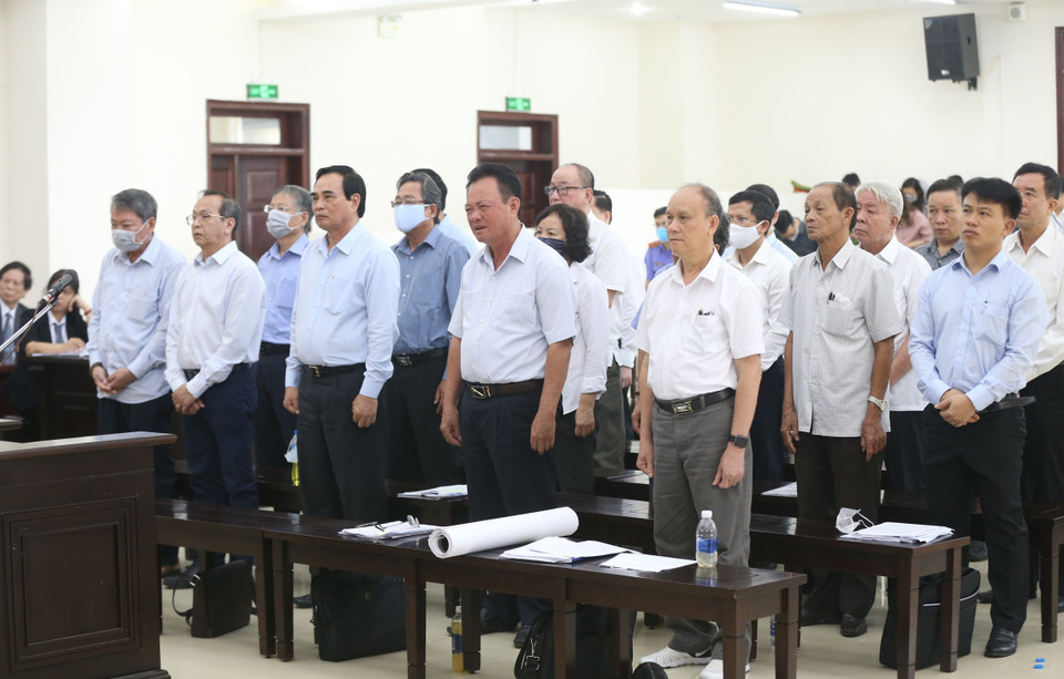 Các bị cáo tại phiên tòa. (Ảnh: Doãn Tấn/TTXVN)