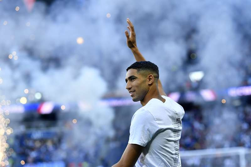 Achraf Hakimi được PSG chiêu mộ với giá 71 triệu euro từ Inter. (Nguồn: psg.fr)
