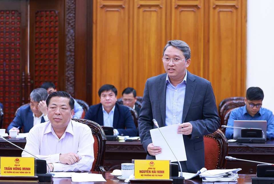 Bộ trưởng Bộ Tư pháp Nguyễn Hải Ninh phát biểu. (Ảnh: Dương Giang/TTXVN)