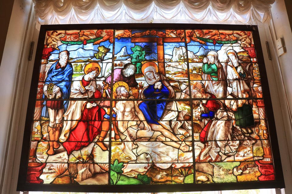 Những hiện vật ở Bảo tàng Hermitage được sưu tập từ khắp nơi trên thế giới, trong đó có những tác phẩm nghệ thuật vô giá như những bức tranh của các bậc thầy nghệ thuật thời kỳ Phục Hưng. (Ảnh: Hùng Võ/Vietnam+)