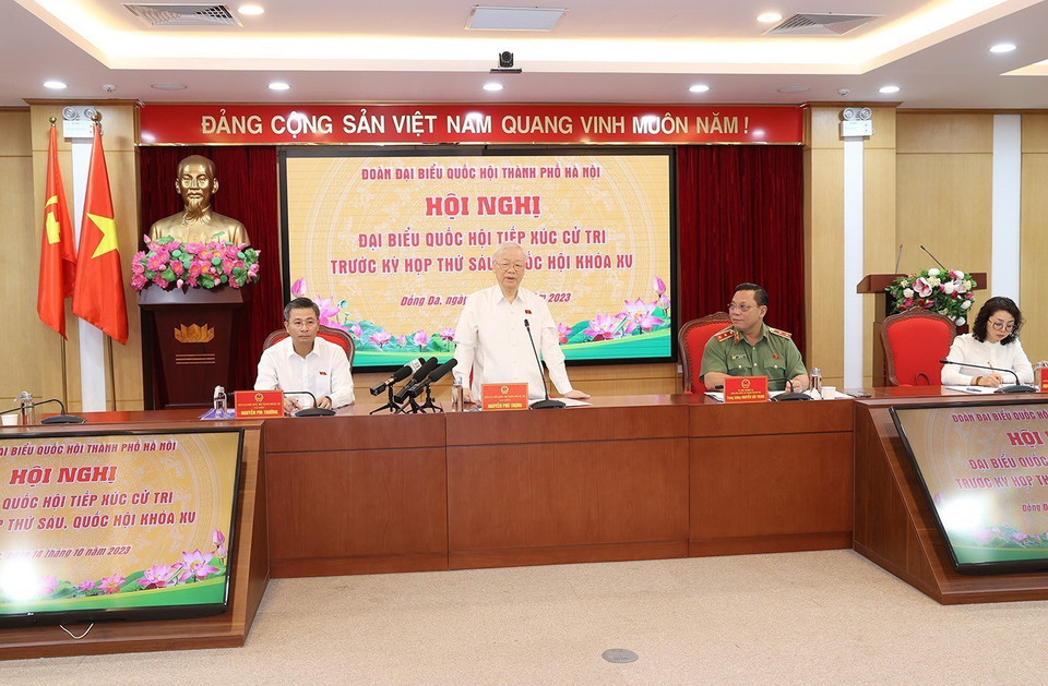 Tổng Bí thư Nguyễn Phú Trọng phát biểu với cử tri quận Đống Đa, quận Ba Đình và quận Hai Bà Trưng. (Ảnh: Trí Dũng/TTXVN)