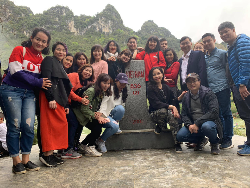 Chuyến đi tới Thác Bản Giốc (Cao Bằng), thăm Cột mốc 836 là một trải nghiệm thú vị, nâng cao ý thức chủ quyền lãnh thổ của Báo Điện tử VietnamPlus. (Ảnh:Vietnam+)