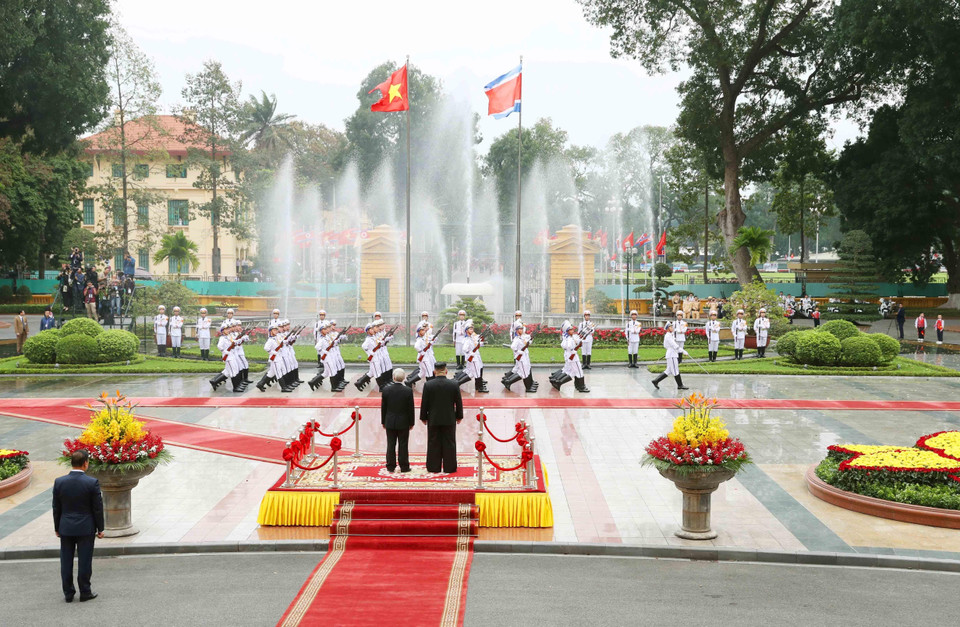 Quang cảnh lễ đón. (Ảnh: Trí Dũng/TTXVN)