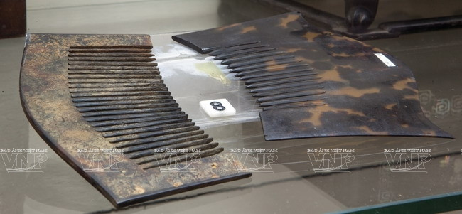 Lược đồi mồi thế kỷ 19. (Nguồn: Lê Minh/Báo ảnh Việt Nam)