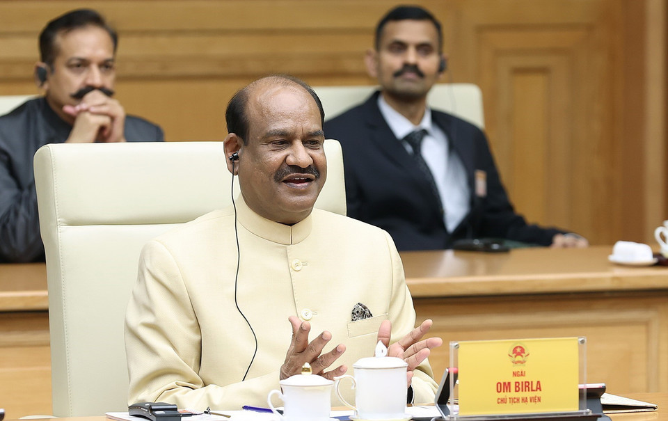 Chủ tịch Hạ viện Cộng hòa Ấn Độ Om Birla phát biểu. (Ảnh: Dương Giang/TTXVN)