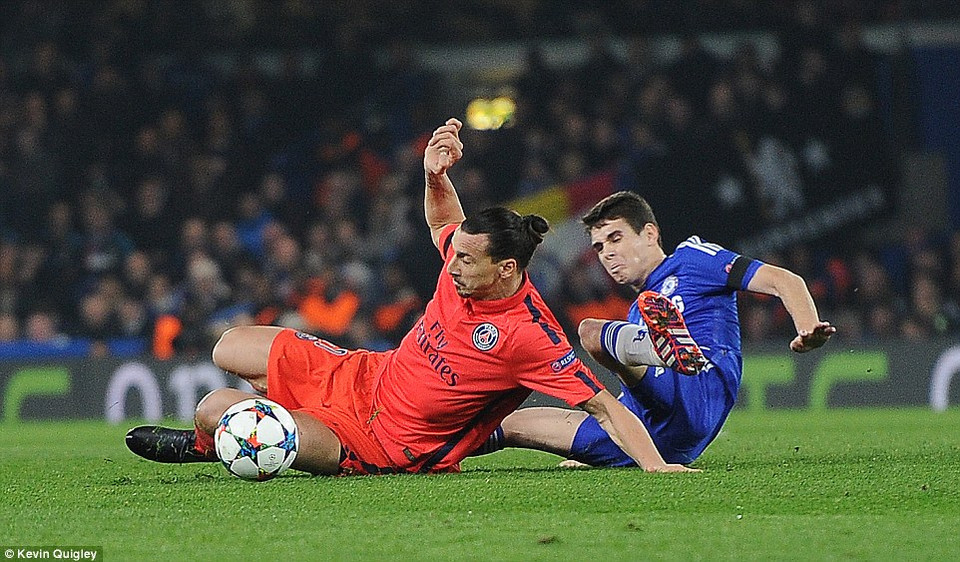 ... vì phạm lỗi với Oscar.