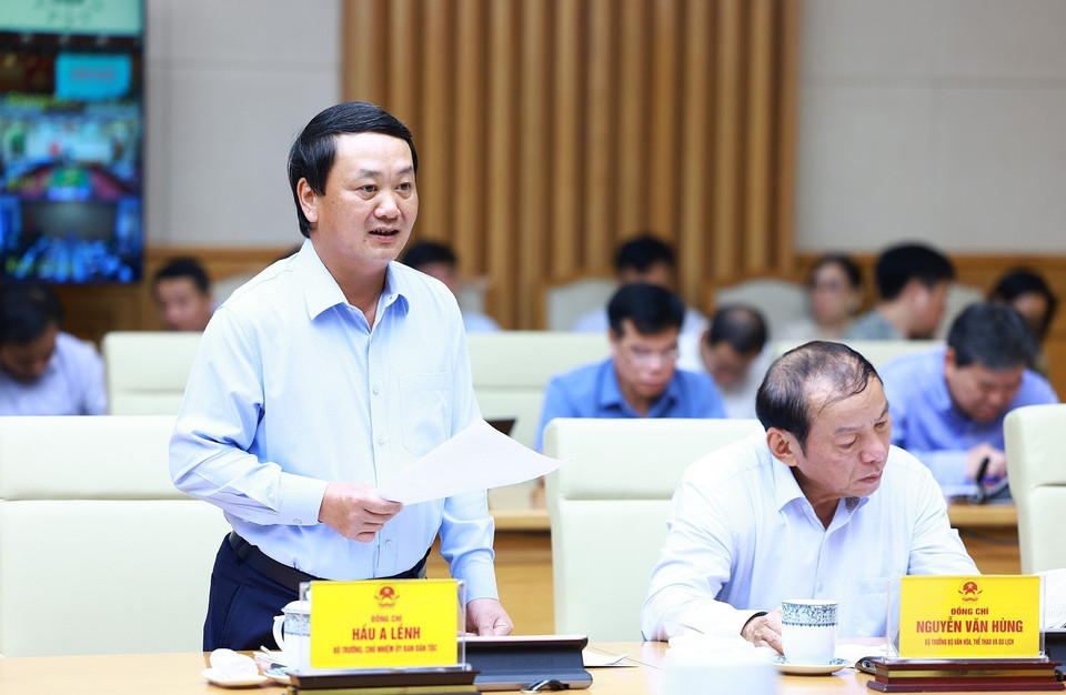 Bộ trưởng, Chủ nhiệm Ủy ban Dân tộc Hầu A Lềnh phát biểu. (Ảnh: Dương Giang/TTXVN)
