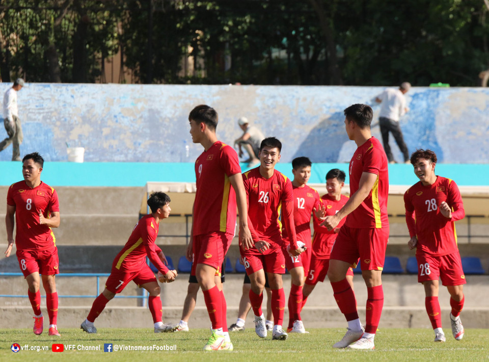 U23 Việt Nam bước vào buổi tập với trạng thái thoải mái. (Nguồn: VFF)