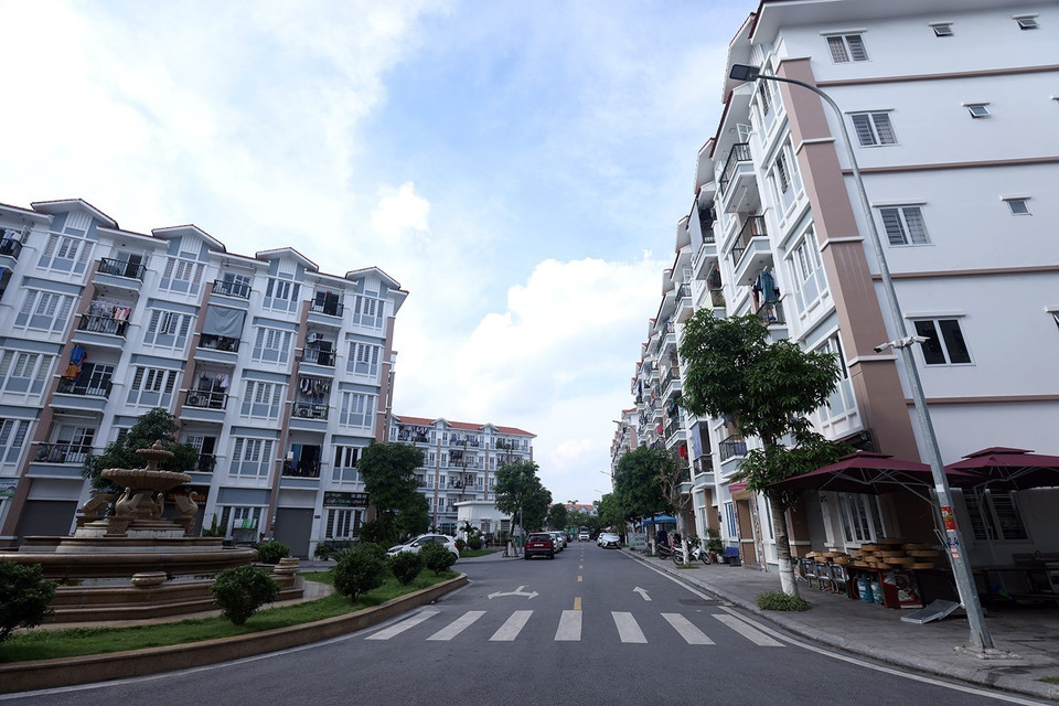 Đường giao thông thông thoáng trong khu nhà ở xã hội Hoàng Huy New Pruksa Town xã An Đồng, huyện An Dương. (Ảnh: Tuấn Anh/TTXVN)