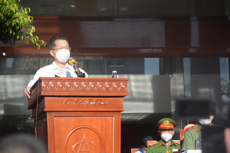 Bí thư Thành ủy Đà Nẵng Nguyễn Văn Quảng phát biểu tại lễ ra quân. (Ảnh: Văn Dũng/TTXVN)