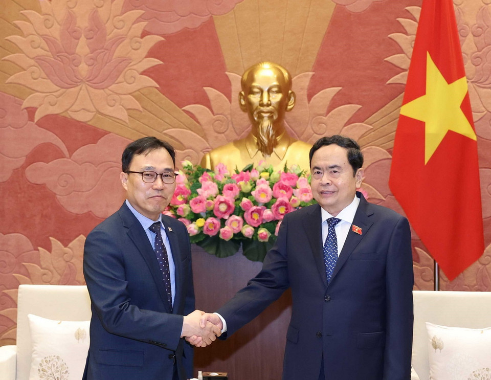 Chủ tịch Quốc hội Trần Thanh Mẫn tiếp Đại sứ Hàn Quốc tại Việt Nam Choi Young Sam. (Ảnh: Thống Nhất/TTXVN)