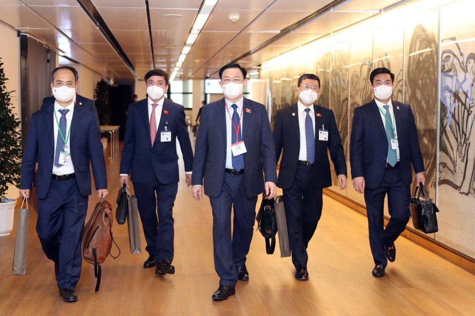 Chủ tịch Quốc hội Vương Đình Huệ tới dự lễ khai mạc. (Ảnh: Doãn Tấn/TTXVN)