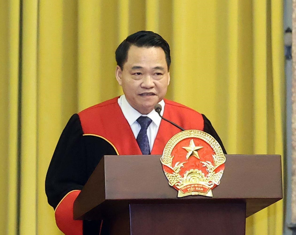 Tân Thẩm phán Tòa án Nhân dân Tối cao Nguyễn Hồng Nam phát biểu. (Ảnh: Thống Nhất/TTXVN)