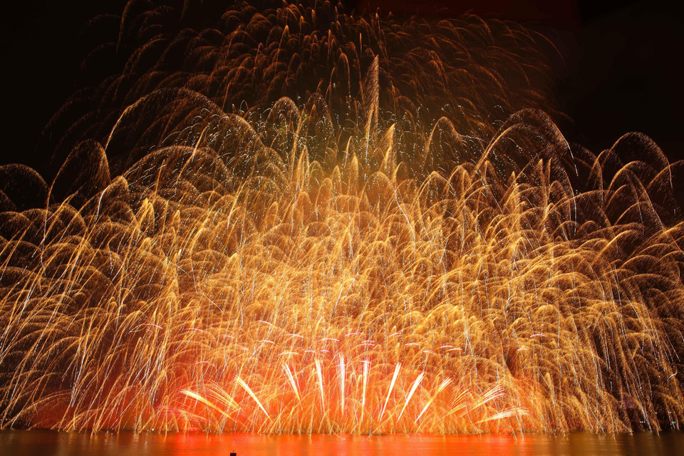 Màn trình diễn pháo hoa của đội Phần Lan. (Ảnh: Trần Lê Lâm/TTXVN)