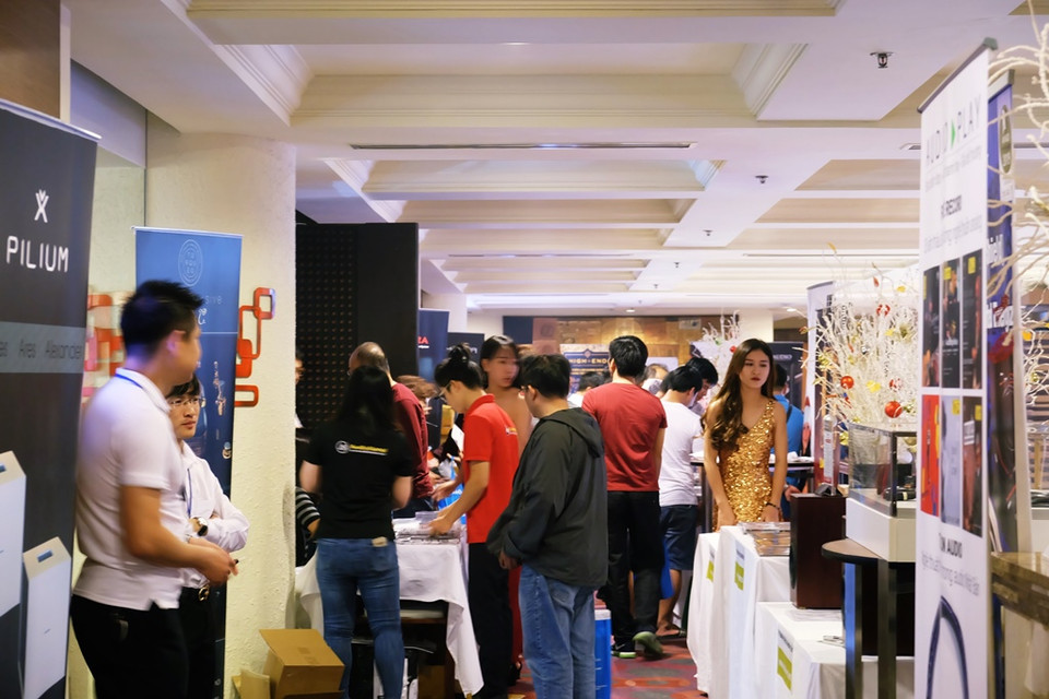 Vietnam Hi-end Show là triển lãm thường niên trong ngành công nghiệp âm thanh và hàng tiêu dùng cao cấp, được tổ chức lần đầu năm 2016. Triển lãm năm nay được tổ chức vào tháng 11 tại Thành phố Hồ Chí Minh và tháng 12 tại Hà Nội. Theo đại diện Ban tổ chức, xét về số lượng những bộ dàn “khủng,” triển lãm ở Hà Nội có phần vượt trội... (Ảnh: BTC)