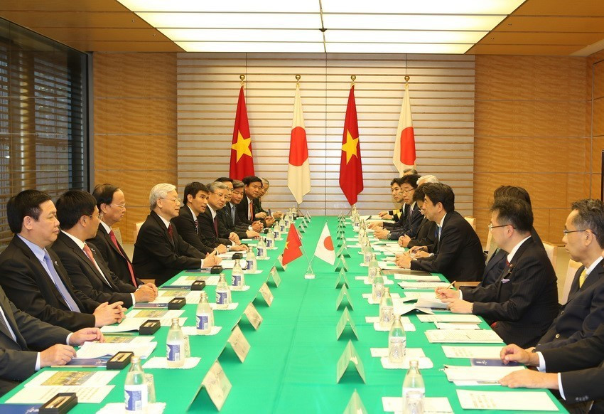 Tổng Bí thư Nguyễn Phú Trọng hội đàm với Thủ tướng Shinzo Abe, ngày 15/9/2015, tại Thủ đô Tokyo trong chuyến thăm chính thức Nhật Bản từ ngày 15-8/9/2015. (Ảnh: Trí Dũng/TTXVN)