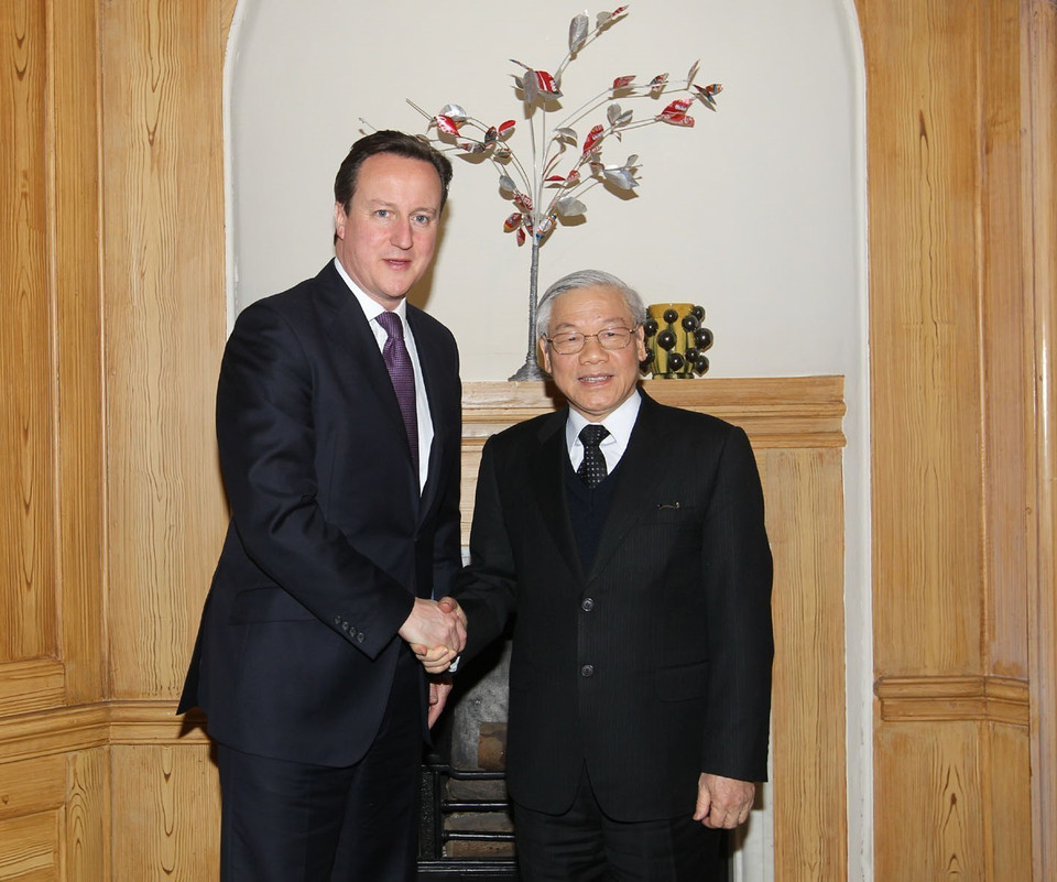Thủ tướng David Cameron đón Tổng Bí thư Nguyễn Phú Trọng thăm chính thức Anh, ngày 22/1/2013, tại số 10 phố Downing ở Thủ đô London. (Ảnh: Trí Dũng/TTXVN)