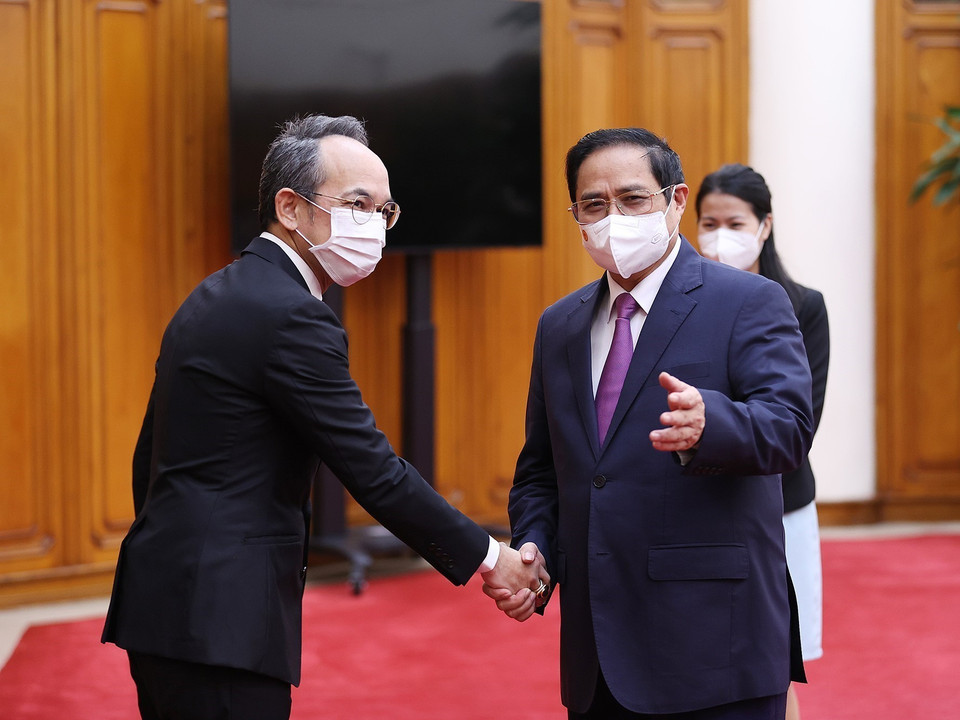 Thủ tướng Phạm Minh Chính tiếp Đại sứ Thái Lan tại Việt Nam Nikorndej Balankura. (Ảnh: Dương Giang/TTXVN)