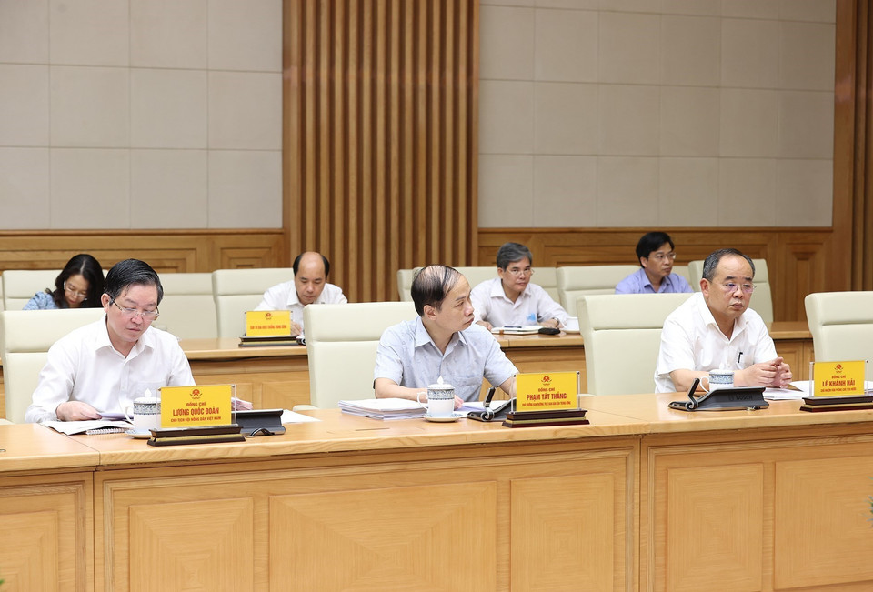 Các thành viên Hội đồng Thi đua-Khen thưởng Trung ương tham dự phiên họp. (Ảnh: Dương Giang/TTXVN)