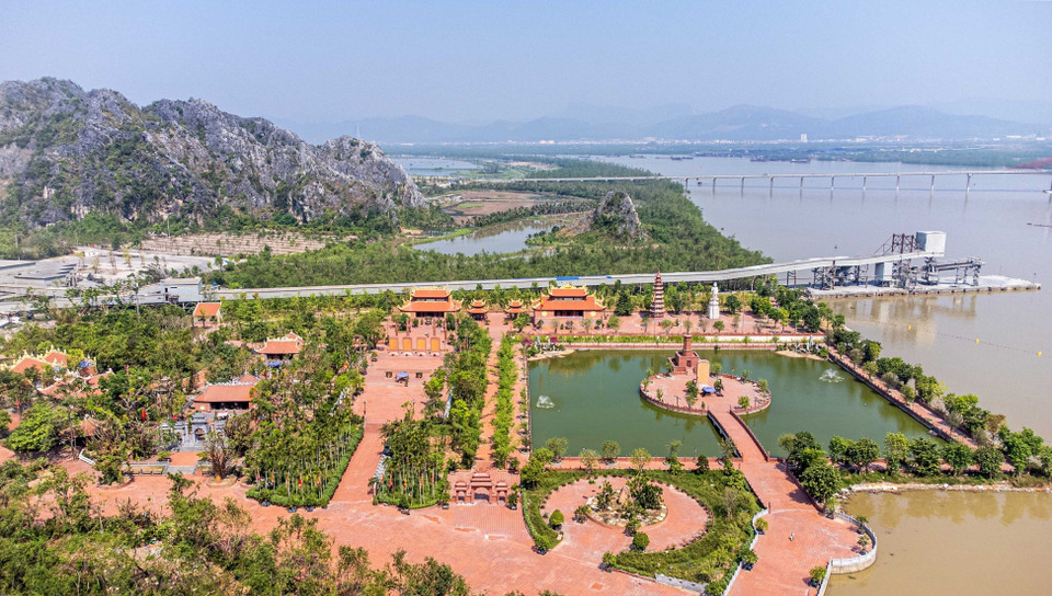 Khu Di tích lịch sử Quốc gia Bạch Đằng Giang. (Ảnh: Hoàng Hiếu/TTXVN)