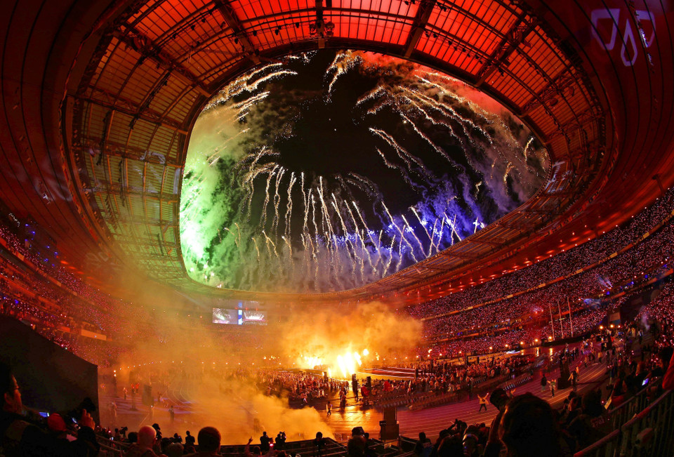 Màn pháo hoa rực rỡ tại Lễ bế mạc Thế vận hội Paralympic Paris 2024 ở Paris, Pháp tối 8/9. (Ảnh: Kyodo/TTXVN)