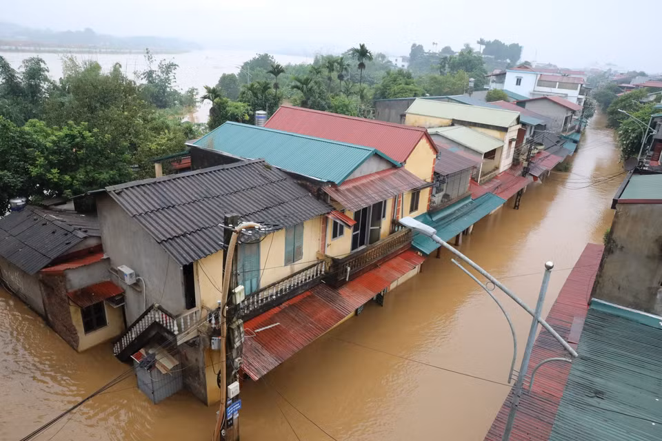 Phường Hồng Hà, Thái Học và Yên Ninh (thành phố Yên Bái) là các điểm bị ngập sâu trong sáng 9/9/2024. (Ảnh: Tuấn Anh/TTXVN)