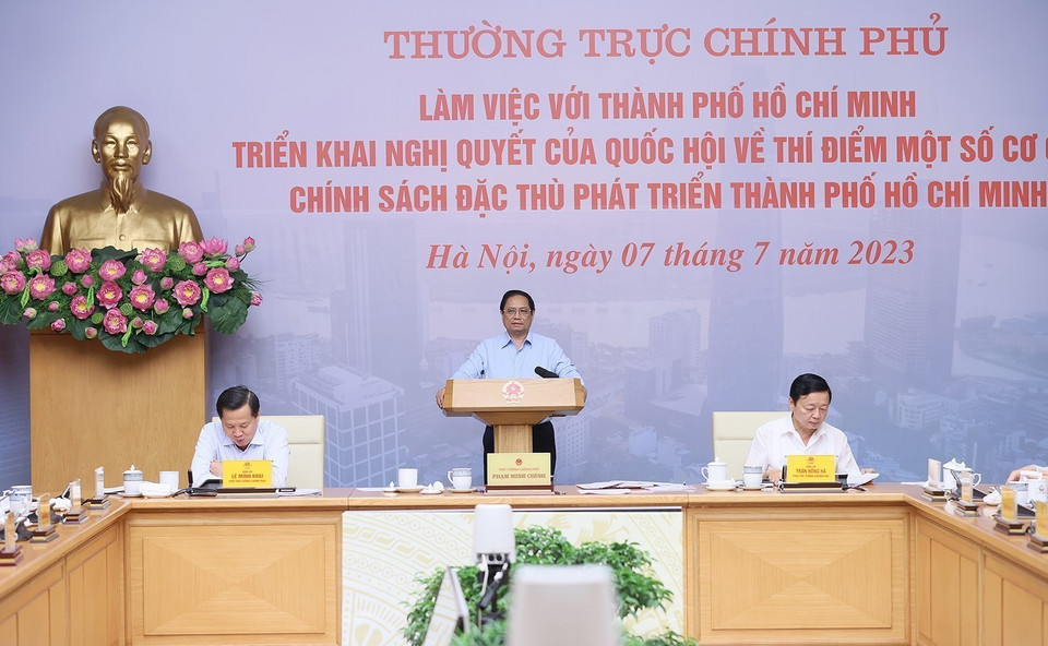 Thủ tướng Phạm Minh Chính phát biểu kết luận buổi làm việc. (Ảnh: Dương Giang/TTXVN)
