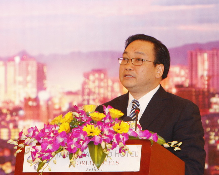 Phó Thủ tướng Hoàng Trung Hải phát biểu tại hội nghị. (Ảnh: Thống Nhất/TTXVN)