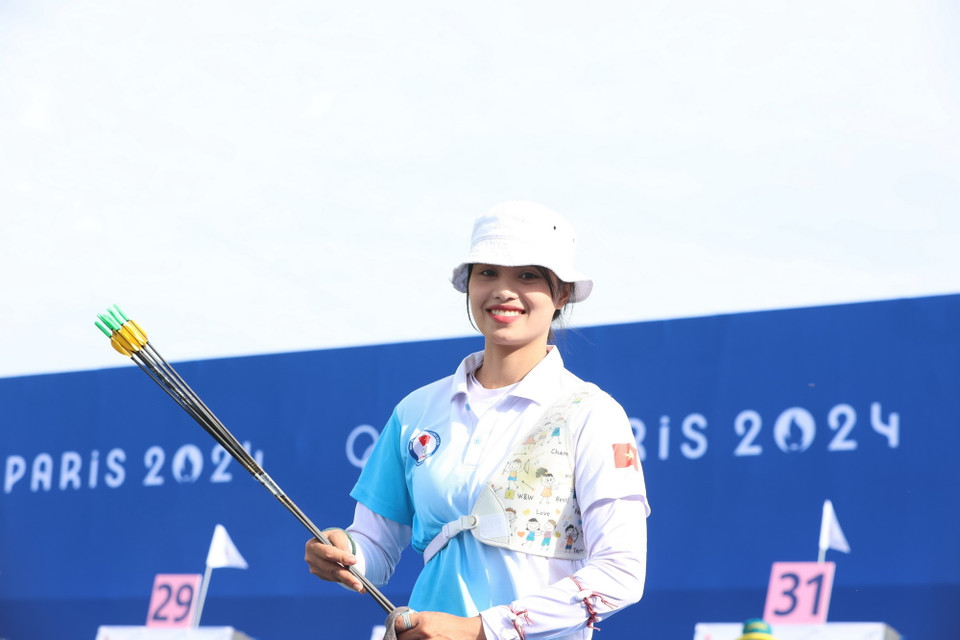 Đỗ Thị Ánh Nguyệt tham gia thi đấu ở nội dung vòng loại cung 1 dây cá nhân nữ. (Ảnh: Hoàng Linh/TTXVN)