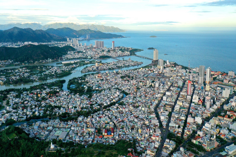 Nha Trang được ví với Hòn ngọc Viễn Đông đã trở thành điểm du lịch hấp dẫn đối với du khách trong và ngoài nước. (Ảnh: Ngọc Hà/TTXVN)