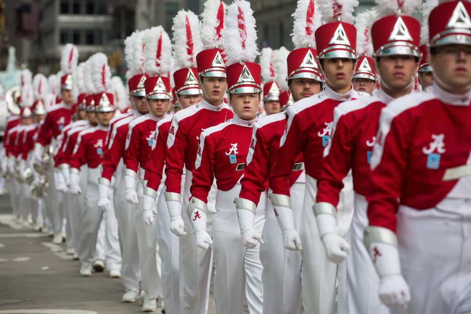 Đoàn diễu hành nhân dịp Lễ Tạ ơn tại Chicago, Mỹ, ngày 25/11/2021. (Ảnh: THX/TTXVN)