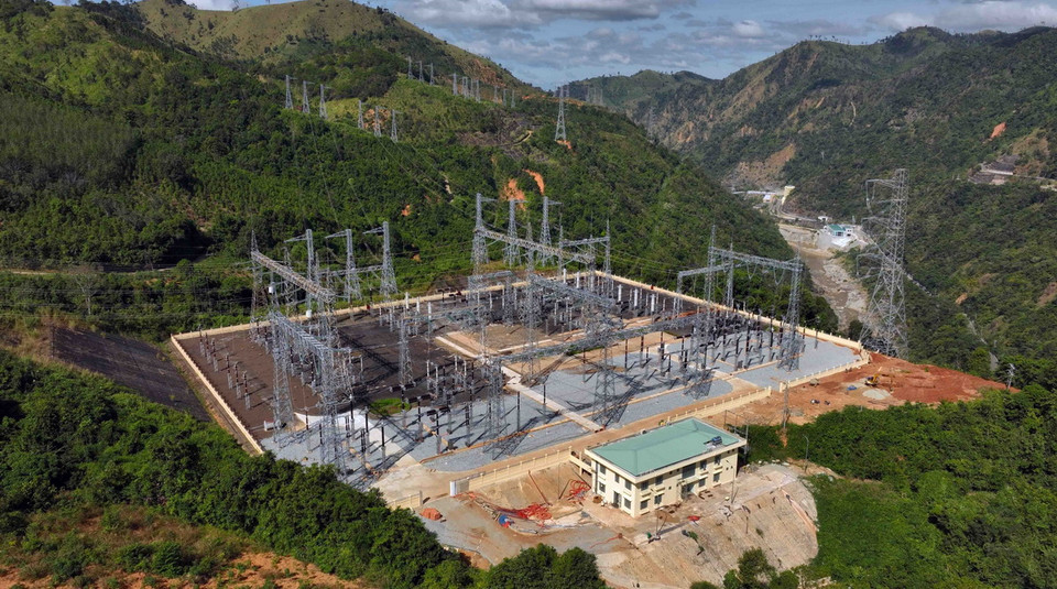 Trạm biến áp 500KV (nhà máy thủy điện Ialy) ở xã Ia Mơ Nông, huyện Chư Păh, tỉnh Gia Lai là trạm đầu mối từ nhà máy kết nối với Trạm biến áp 500KV Pleiku ở thị trấn Phú Hoà, huyện Chư Păh, tỉnh Gia Lai. (Ảnh: Vũ Sinh/TTXVN)
