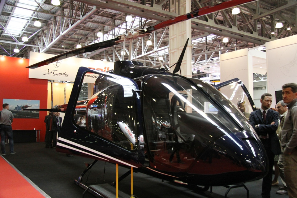 HeliRussia là triển lãm duy nhất tại Nga giới thiệu toàn bộ các dòng sản phẩm và dịch vụ trong ngành công nghiệp trực thăng: từ thiết kế, chế tạo, nâng cấp cho tới khai thác và dịch vụ. (Nguồn: Duy Trinh/Vietnam+)