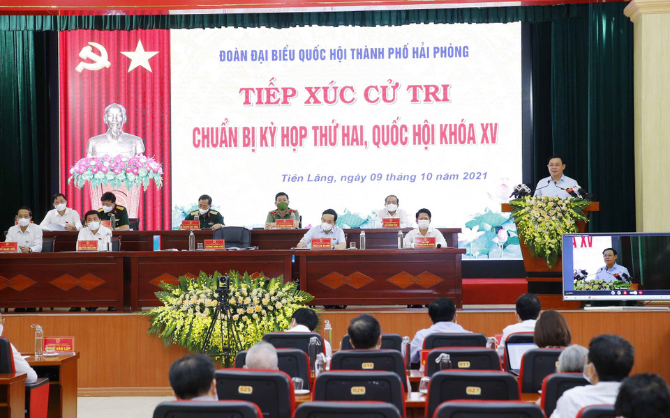 Quang cảnh cuộc tiếp xúc cử tri tại huyện Tiên Lãng. (Ảnh: Doãn Tấn/TTXVN)