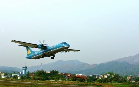 Điện Biên hôm nay trở thành điểm đến của nhiều du khách trong và ngoài nước. (Ảnh: Huy Hùng/TTXVN)