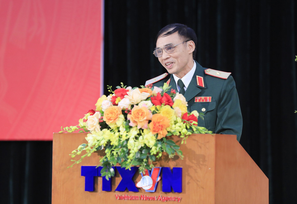 Thiếu tướng Hồ Bá Vinh, Ủy viên Ban Thường vụ, Trưởng Ban Tuyên giáo Trung ương Hội Cựu chiến binh Việt Nam phát biểu. (Ảnh: Minh Đức/TTXVN)