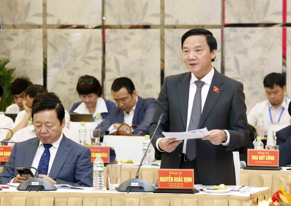 Phó Chủ tịch Quốc hội Nguyễn Khắc Định phát biểu. (Ảnh: Nhan Sáng/TTXVN)