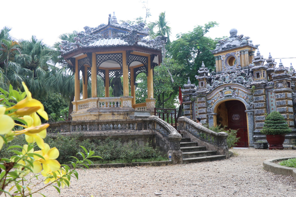 Cung An Định là một công trình kiến trúc nghệ thuật độc đáo của triều Nguyễn, mang phong cách châu Âu kết hợp trang trí truyền thống cung đình được xây dựng vào năm 1917 dưới thời vua Khải Định. (Ảnh: Đỗ Trưởng/TTXVN)