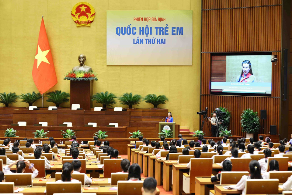 Bí thư Trung ương Đoàn, Chủ tịch Hội đồng Đội Trung ương - Trưởng Ban Tổ chức phiên họp Nguyễn Phạm Duy Trang phát biểu. (Ảnh: Minh Đức/TTXVN)