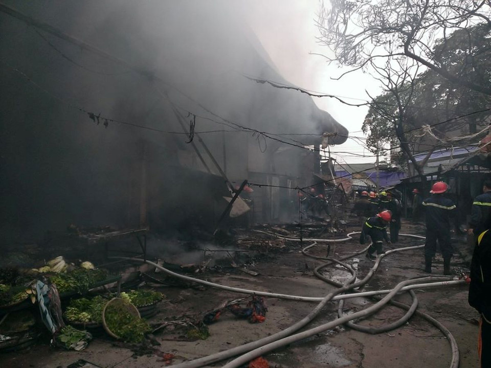 Hiện trường vụ cháy. (Ảnh: CTV/Vietnam+)