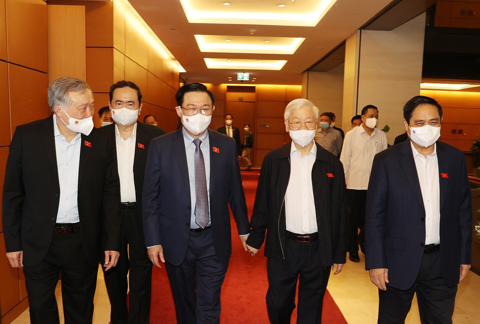 Tổng Bí thư Nguyễn Phú Trọng cùng các đồng chí lãnh đạo Đảng, Nhà nước dự Kỳ họp thứ hai, Quốc hội khóa XV. (Ảnh: Trí Dũng/TTXVN)