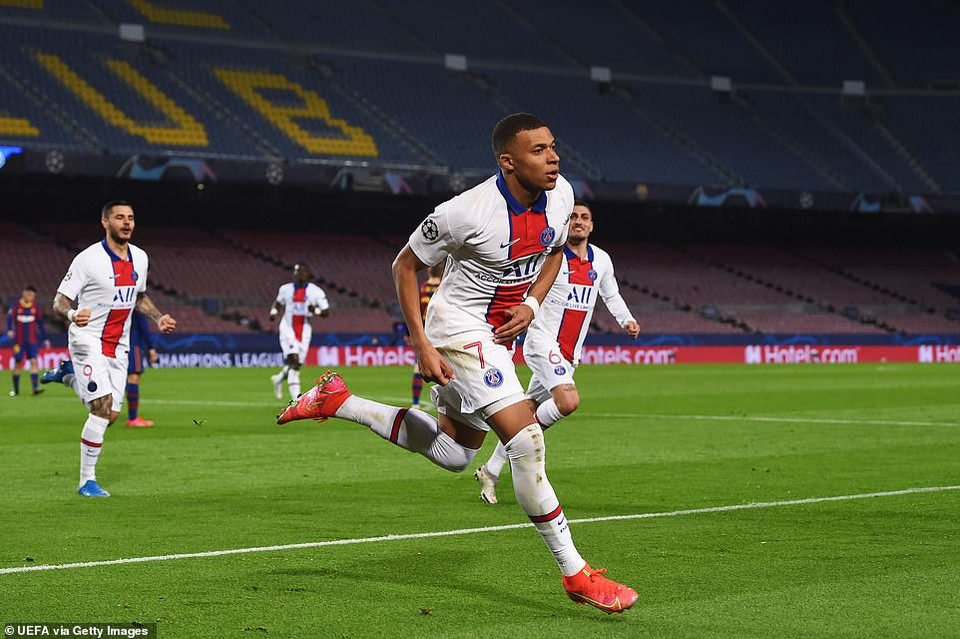 ...với pha dứt điểm căng gỡ hòa 1-1. (Nguồn: Getty Images)