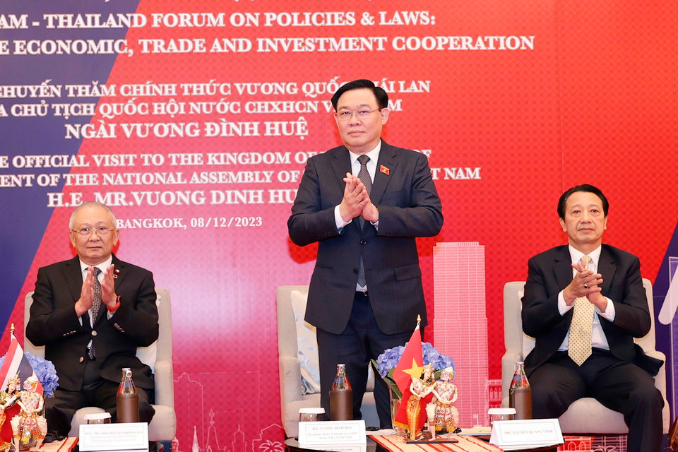 Chủ tịch Quốc hội Vương Đình Huệ nhấn mạnh đây là sự kiện quan trọng và rất có ý nghĩa, diễn ra đúng dịp kỷ niệm 10 năm thiết lập quan hệ Đối tác chiến lược Việt Nam-Thái Lan. (Ảnh: Doãn Tấn/TTXVN)