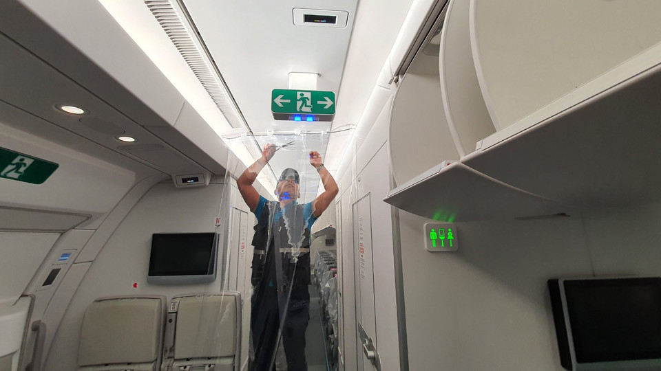 Mỗi khoang sẽ được ngăn cách bằng các tấm nhựa dẻo PVC. (Ảnh: PV/Vietnam+)