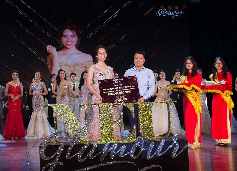 Kiều Ngọc Thảo là thí sinh nhận được nhiều bình chọn yêu thích nhất với tổng 2643 lượt bình chọn. Ngọc Thảo cũng giành giải phụ Gương mặt khả ái nhất cuộc thi. (Ảnh: PV/Vietnam+)